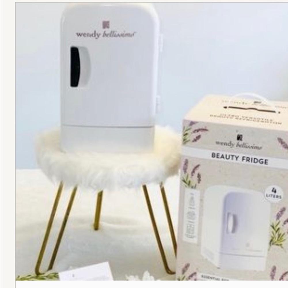 Wendy Bellisimo beauty fridge